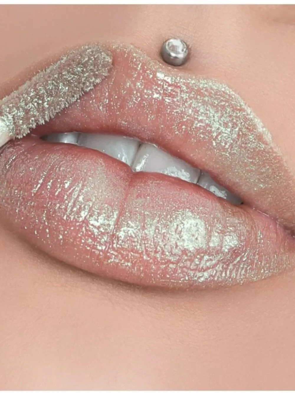 New Jeffree Star The Gloss in Blood Money
